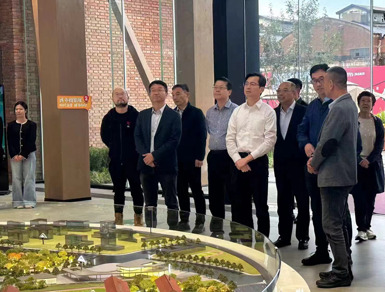 微信图片_20241001095143_副本.jpg