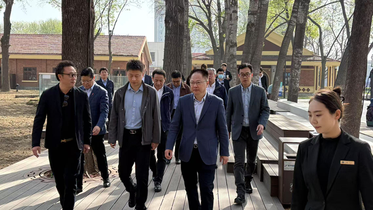 微信图片_20250418181153_副本.jpg